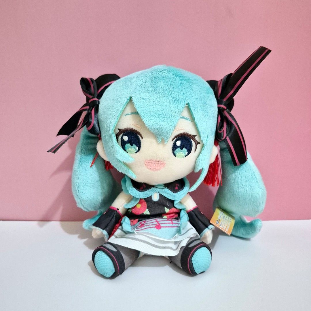 SALE‼️hatsune miku small plush (Category: Plushies & Soft Toys) located in Lapu Lapu. Submitted by snuggleplushph (Listing ID 1451929018, Image 1). Description: .