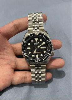(Category: ) located in . Submitted by tumswatches (Listing ID 1452021188, Image 1). Description: .