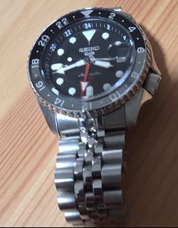 (Category: ) located in . Submitted by justwatches (Listing ID 1451985281, Image 1). Description: .