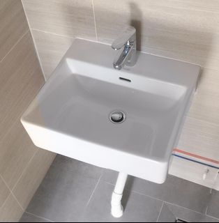 (Category: ) located in . Submitted by instockzxc (Listing ID 1452072361, Image 1). Description: .