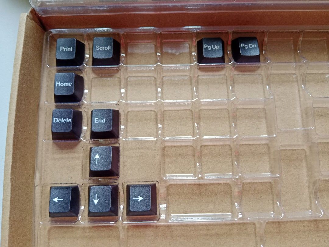 Sikakeyb Dye-sub 84-key Pbt Keycap Set (Category: Computer Keyboard) located in Bayambang. Submitted by lucky_faststar_74a229 (Listing ID 1451921359, Image 2). Description: Sikakeyb Dye-sub 84-key Pbt Keycap Set Total Keys: 84 keys Profile: Cherry Profile Material: PBT Printing Method: Dye-sub.