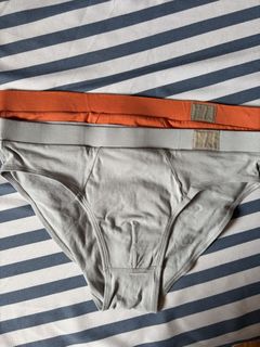(Category: ) located in . Submitted by pool_boy (Listing ID 1438537916, Image 1). Description: .