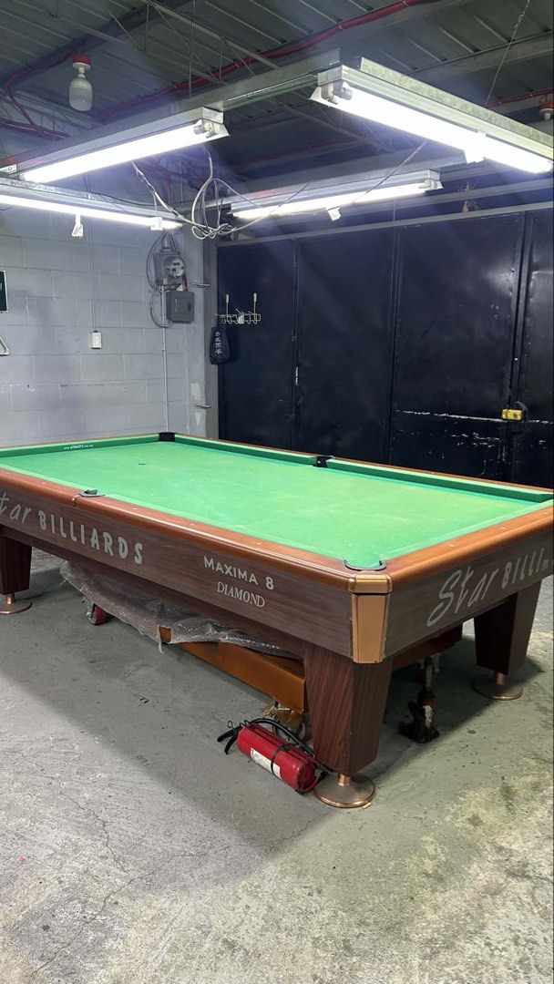 Star Billiards Maxima 8 Diamond Pool Table (Category: Billiards and Bowling) located in Manila. Submitted by jakebadenh81959 (Listing ID 1452048678, Image 1). Description: Star Billiards Maxima 8 Diamond pool table with green felt and a wooden finish. Great for game rooms. Ready for pickup!.