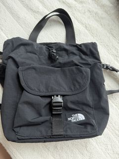 （分類：）位於 。 由 diorrk 提交（商品編號 1451927366，圖片 1）。簡介： 。