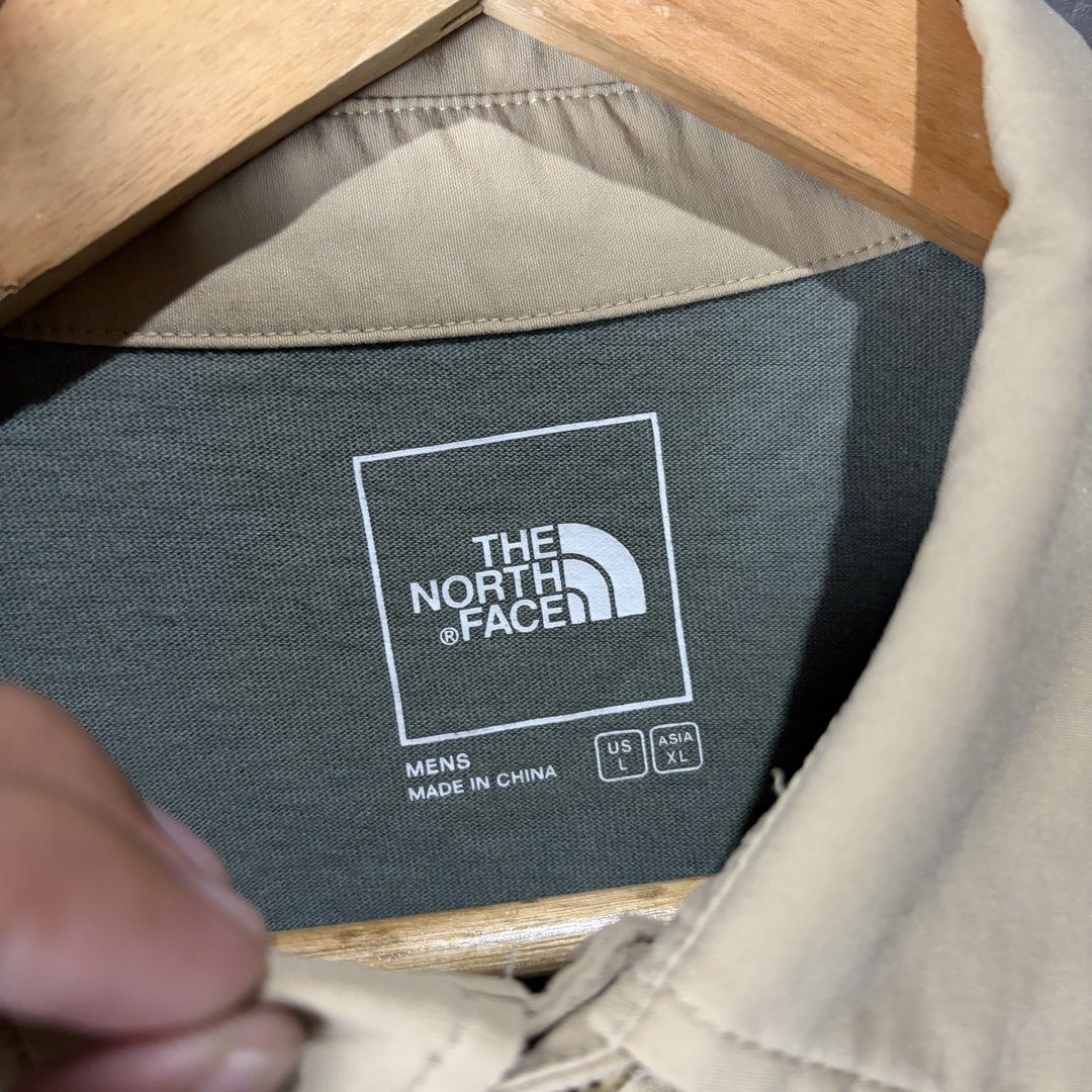 The North Face Polo Shirt (Category: Tshirts & Polo Shirts ) located in Manila. Submitted by yourtherapist_ (Listing ID 1452055207, Image 3). Description: The North Face Polo Shirt Tagged as L Like new No flaws Measurements Width - 22” Length - 28” 1,000.