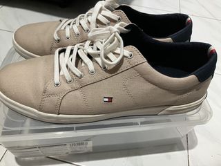 （分類：）位於 。 由 lok_hang 提交（商品編號 1452060483，圖片 1）。簡介： 。