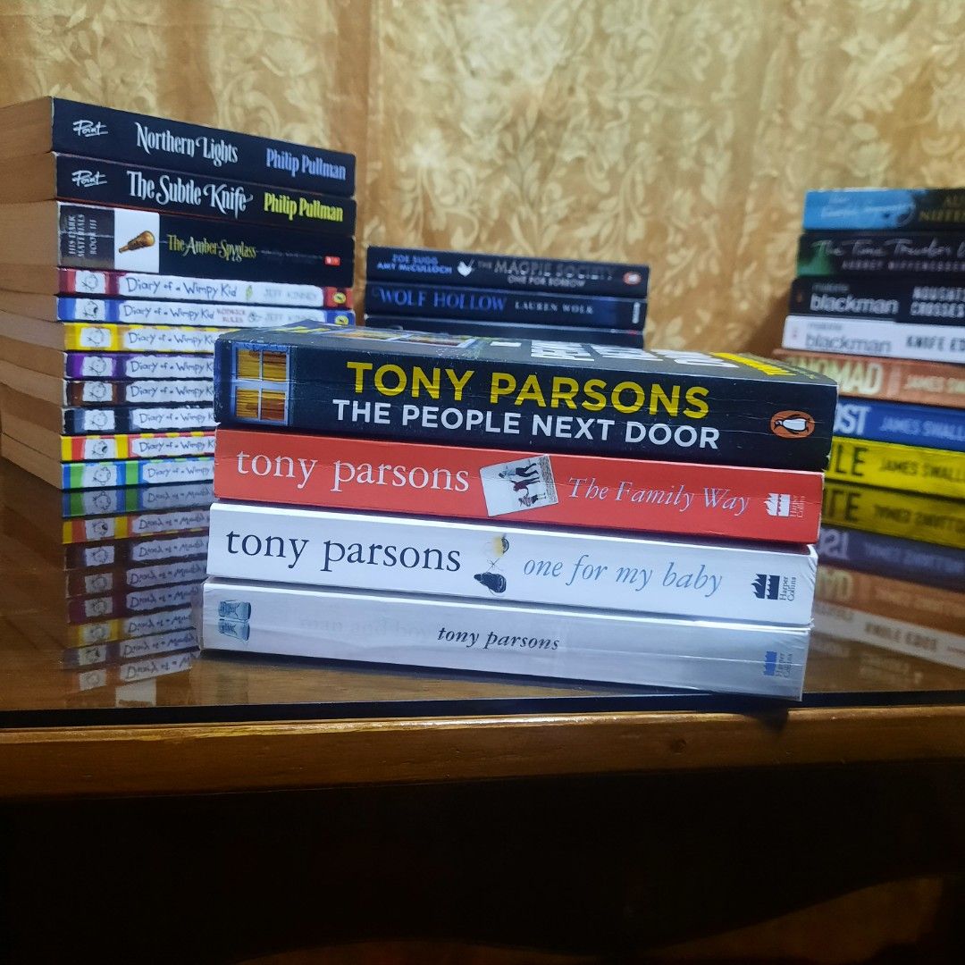Tony Parson Books Bundle (Category: Storybooks) located in Baguio. Submitted by el_sakands (Listing ID 1451900496, Image 1). Description: Please be informed na preloved po yung mga books, so they might have creases, tanning/spotted edges, and some have spine breaks. 📍Baguio City MOP: Gcash, Maya, GoTyme, Maribank.