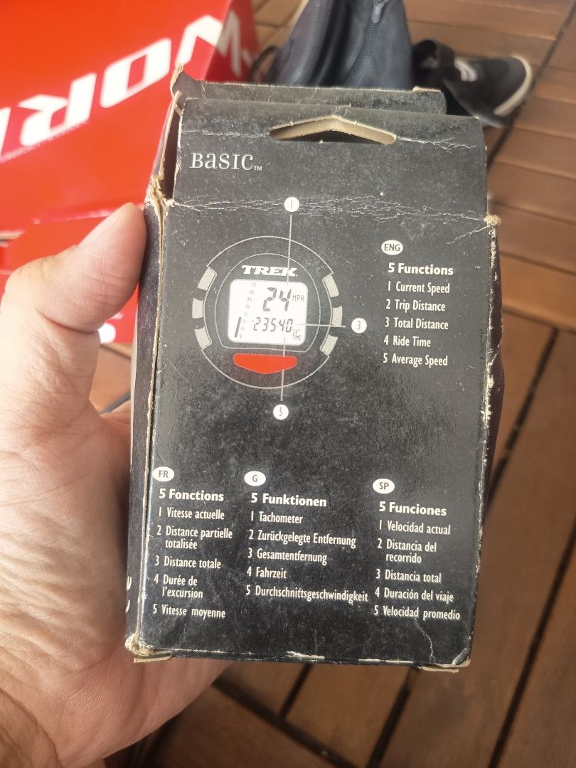 Trek Basic Cycling Computer - 5 Functions (Category: Bicycles) located in Shah Alam. Submitted by wandausi (Listing ID 1451918227, Image 2). Description: - Trek Basic cycling computer - Tracks current speed - Tracks trip distance - Tracks total distance - Tracks ride time - Tracks average speed - Comes in original packaging - Great for tracking your rides POS ADD RM10.