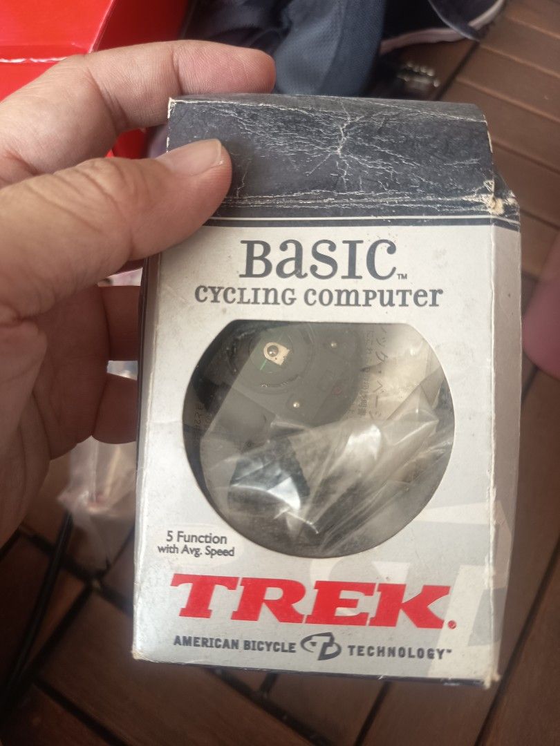 Trek Basic Cycling Computer - 5 Functions (Category: Bicycles) located in Shah Alam. Submitted by wandausi (Listing ID 1451918227, Image 1). Description: - Trek Basic cycling computer - Tracks current speed - Tracks trip distance - Tracks total distance - Tracks ride time - Tracks average speed - Comes in original packaging - Great for tracking your rides POS ADD RM10.