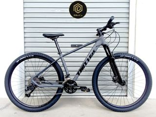 (Category: ) located in . Submitted by bikeco (Listing ID 1451943652, Image 1). Description: .