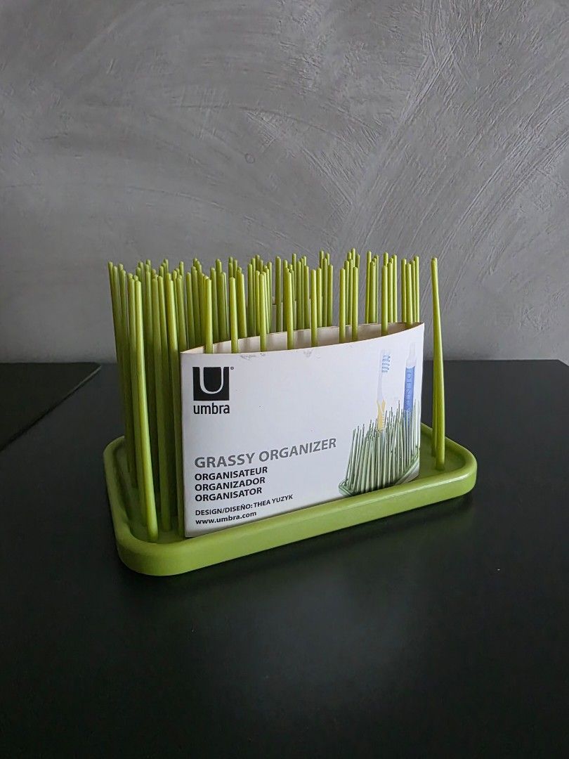 Umbra Grassy Organizer Desk Holder (Category: Home Improvement Tools & Accessories) located in Manila. Submitted by tch_86 (Listing ID 1451912583, Image 2). Description: Umbra Grassy Organizer.