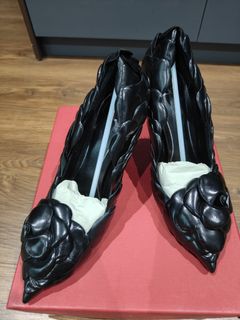(Category: ) located in . Submitted by nyx1122 (Listing ID 1451928709, Image 1). Description: .