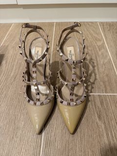 (Category: ) located in . Submitted by iloveselling87 (Listing ID 1451900447, Image 1). Description: .