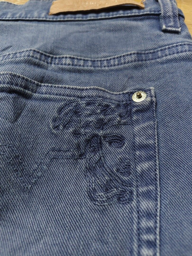 Versace Collection Slim Fit Blue Denim Jeans (Category: Luxury Apparel) located in Manila. Submitted by teammoneythrift (Listing ID 1452026234, Image 3). Description: - Versace Collection Jeans - Slim Fit - Blue Denim - Iconic Medusa Head Embroidery on Back Pocket - Leather Patch at Back Waistband - Great Pair of Jeans.