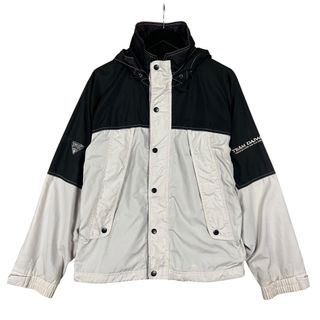 (Category: ) located in . Submitted by 1998.garments (Listing ID 1452053862, Image 1). Description: .