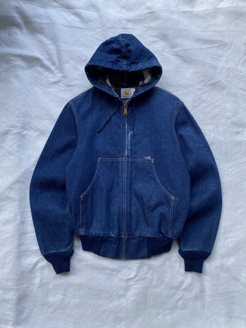 Vintage Carhartt Denim Active Duck Jacket flannel lined (Category: Activewear) located in Dasmarinas. Submitted by ridgeridethrift (Listing ID 1451944848, Image 2). Description: 90 Carhartt Jacket JF 848 vintage Carhartt denim active jacket is lined with a plaid blanket for added warmth. Measurements: Width chest - 21 Length top to bottom - 25.5 Sleeve - 26 Item Description: Minor scratch , fade Dm+ shipping fee Dm to purchase 📥.