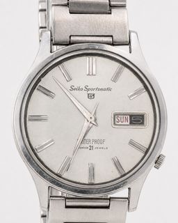 (Category: ) located in . Submitted by vintagewatches_sg (Listing ID 1451993409, Image 1). Description: .