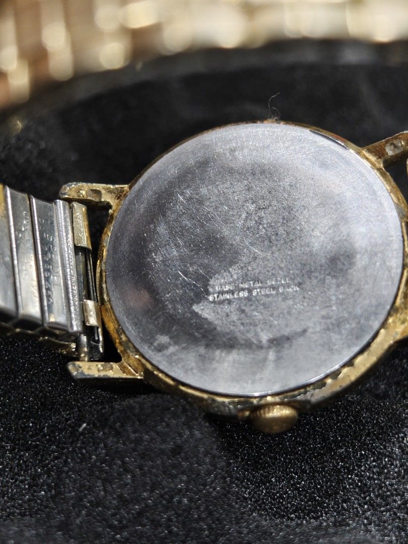 Vintage Timex Manual Wound Mechanical Watch (Category: Luxury Apparel) located in Manila. Submitted by timecheckph (Listing ID 1452091399, Image 3). Description: FOR SALE OR TRADE: Vintage Timex Manual Wound Mechanical Watch PRICE: 3500 Made in England 35mm case size Manual Wound Mechanical Movement PM for more info.