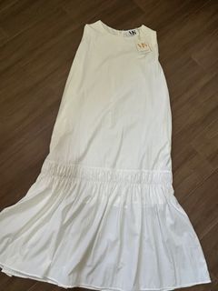(Category: ) located in . Submitted by clothes96 (Listing ID 1452001402, Image 1). Description: .
