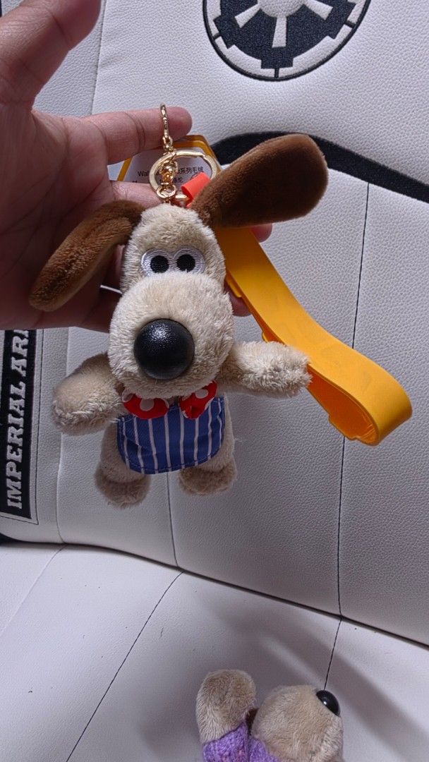 Wallace & Gromit Plush Dog Keychains Set (Category: Plushies & Soft Toys) located in Cavite. Submitted by bleeeeeeep (Listing ID 1451986063, Image 2). Description: - Set of Wallace & Gromit plush (Gromut) keychains. - Some keychains still have their original tags attached - Offered as a bundle deal for the entire set. .