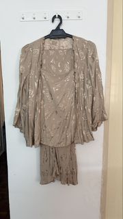 (Category: ) located in . Submitted by thriftn (Listing ID 1451937496, Image 1). Description: .