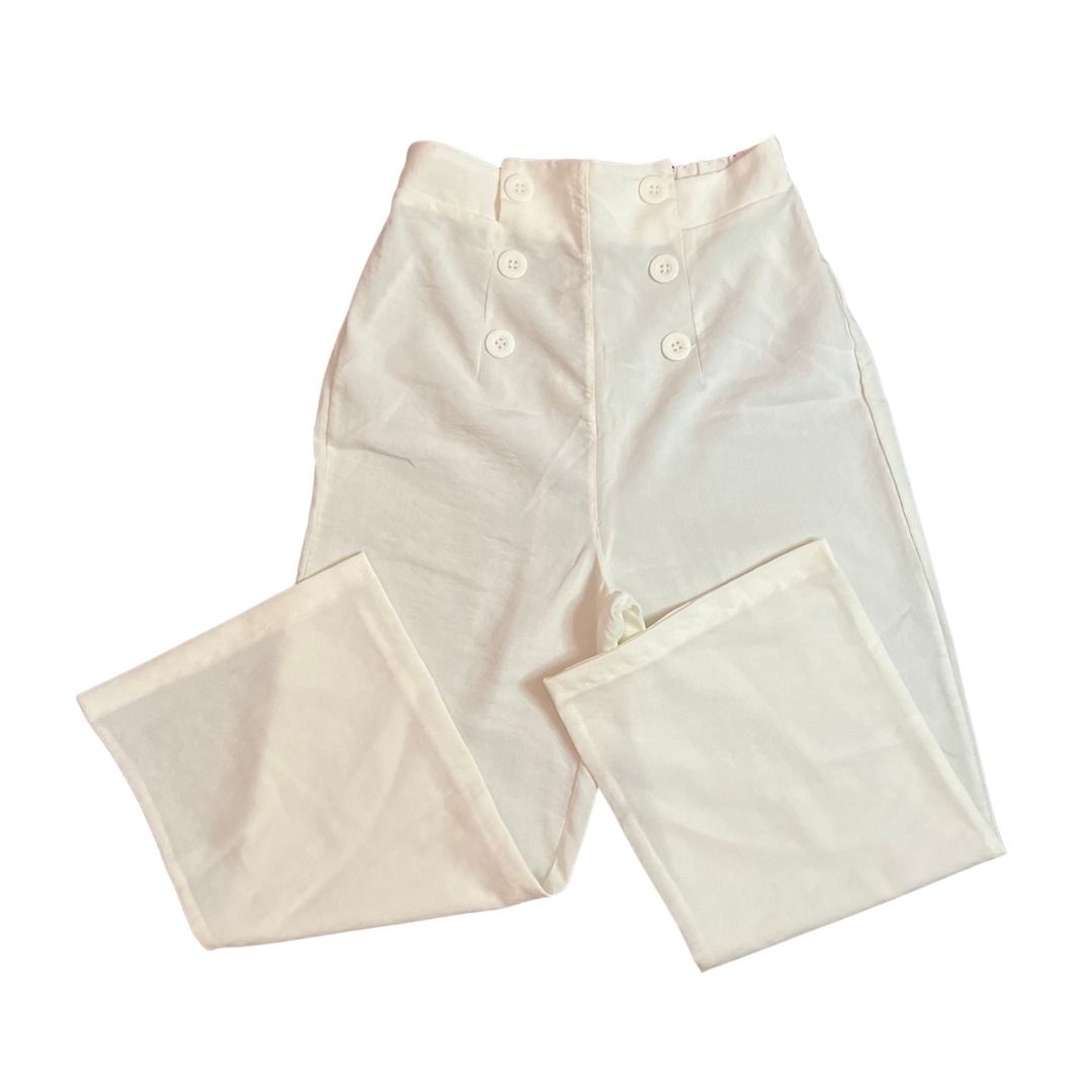 White High Waisted Wide Leg Pants (Category: Other Bottoms) located in Santa Rosa. Submitted by annydeclutters (Listing ID 1451989433, Image 1). Description: Kind of see-through RFS: Decluttering.