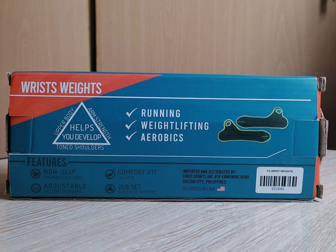 Wrist Weights (Category: Weights & Dumbbells) located in Subic. Submitted by reluvbyemma (Listing ID 1451909690, Image 2). Description: RFS: Has been sitting unused..