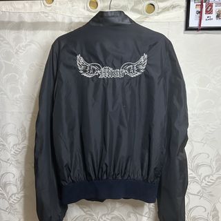 (Category: ) located in . Submitted by ynbgarments (Listing ID 1452021717, Image 1). Description: .