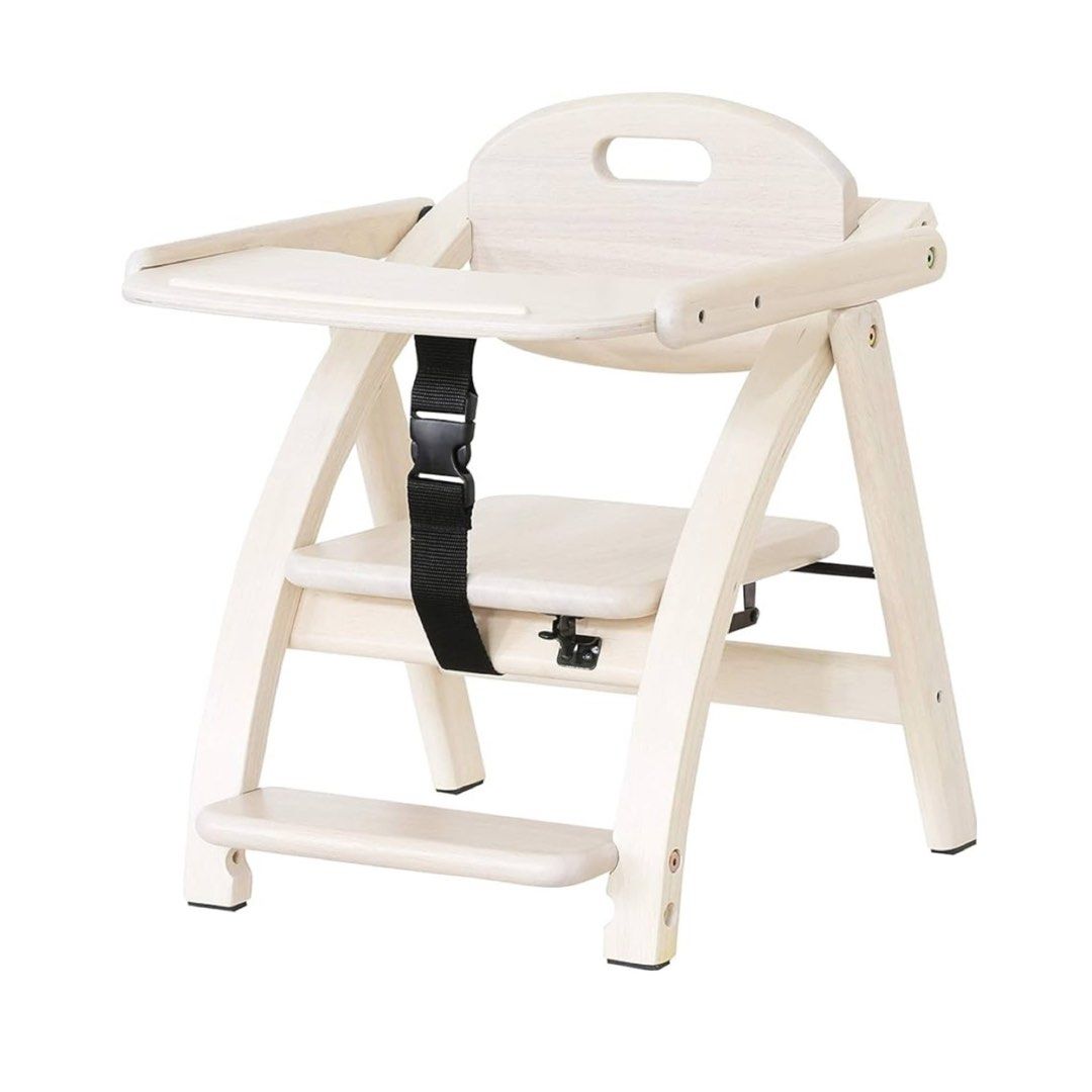 Yamatoya Arch Low Baby Chair III (Category: Baby High Chairs) located in Kuala Lumpur. Submitted by masturah_zamri (Listing ID 1452065444, Image 1). Description: - The arched wooden low chair, which can be used until about 3 years old, is easy to carry because it can be folded, and you can also take it home after using it at your destination by car. - The easy-to-use function remains the same, and a new footrest board has been added to sit in a g