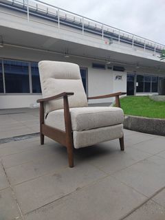 Armchairs, Lounger, Rocking Chairs Collection item 3