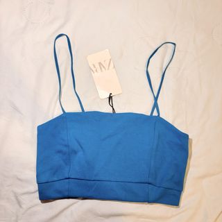 (Category: ) located in . Submitted by chicpickcloset_ (Listing ID 1452039738, Image 1). Description: .
