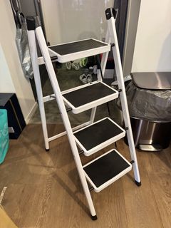 （分類：）位於 。 由 sellmyitems569 提交（商品編號 1452209310，圖片 1）。簡介： 。