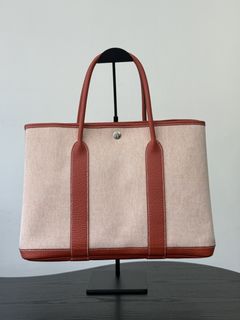 （分類：）位於 。 由 iluxuryvintage 提交（商品編號 1452214690，圖片 1）。簡介： 。