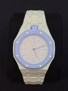 （分類：）位於 。 由 wongyanwatch 提交（商品編號 1452146037，圖片 1）。簡介： 。