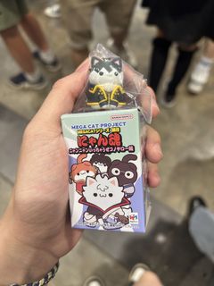 （分類：）位於 。 由 chipii0501 提交（商品編號 1452290384，圖片 1）。簡介： 。