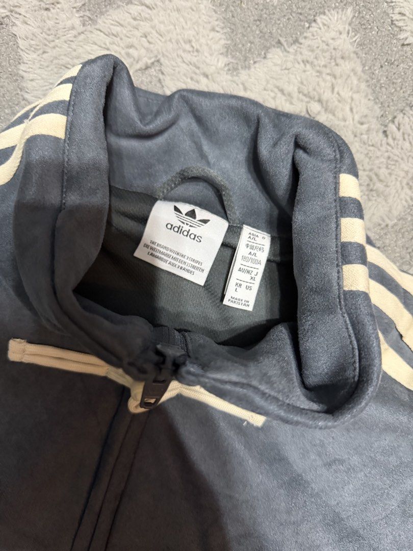 Adidas - Chinese New Year Track Jacket (Category: Coats, Jackets and Outerwear) located in Cavite. Submitted by commoncourtesy (Listing ID 1452279254, Image 3). Description: Cut washtag Size Large Mens.