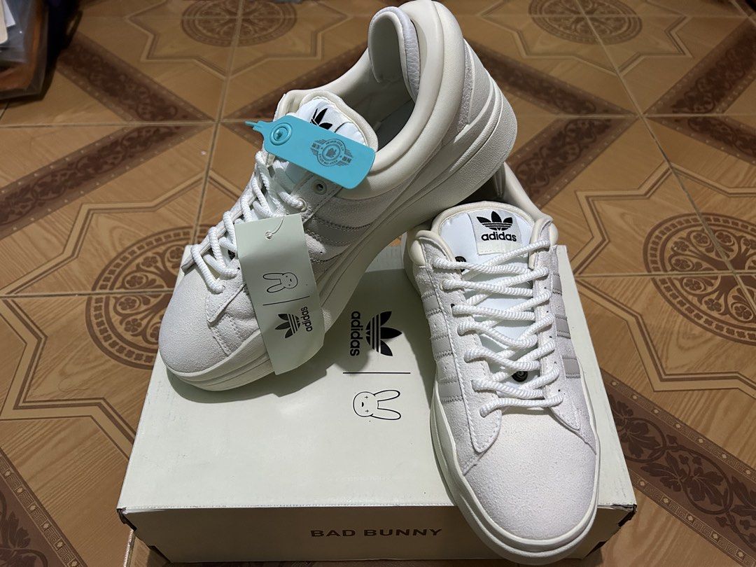 Adidas x Bad Bunny Campus Sneakers (Category: Sneakers) located in Pasig City. Submitted by tatzzzz (Listing ID 1452236940, Image 2). Description: 1pc Adidas Bad Bunny Men Color: White Size : EU 43 Nego if kukunin agad Php 1,800 Pick up or Courier Gcash or Bank Transfer Location: Santolan, Pasig.