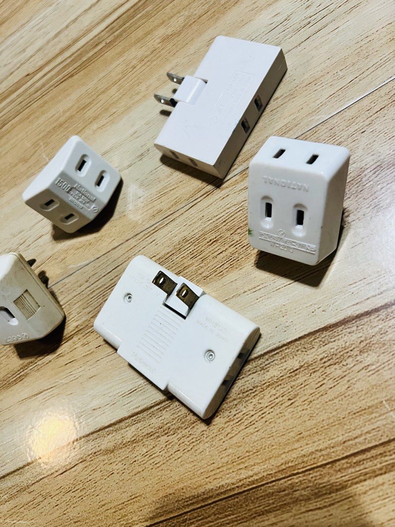 Affordable adaptors take all😍👌🏻 (Category: Electrical, Adaptors & Sockets) located in Malolos. Submitted by afford.japan (Listing ID 1452265985, Image 3). Description: Affordable Logitech C525 HD USB Webcam 😍👌🏻.