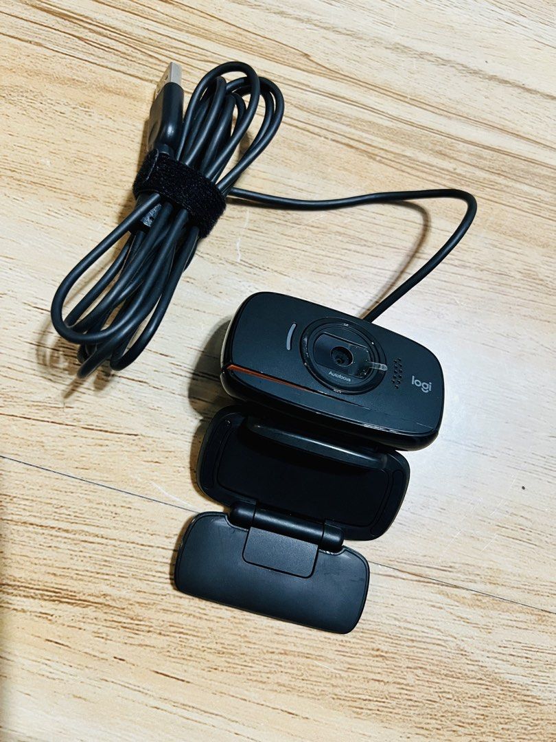 Affordable Logitech C525 HD USB Webcam 😍👌🏻 (Category: Webcams) located in Malolos. Submitted by afford.japan (Listing ID 1452263402, Image 1). Description: .