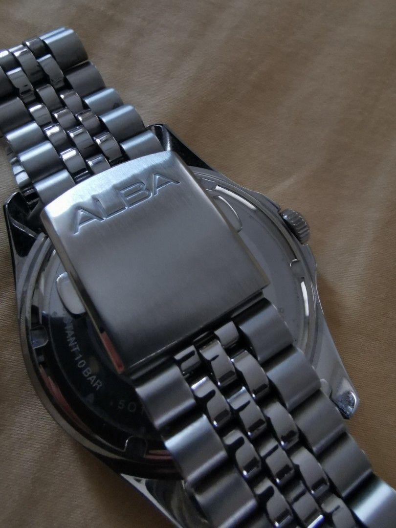 FOR SALE OR TRADE ALBA President Datejust Automatic Watch 42mm Box Set (Category: Men's Watches) located in Taguig. Submitted by mclannister (Listing ID 1452185947, Image 2). Description: - ALBA Automatic Watch - Uses Seiko self-winding Y676 automatic movement - 42mm case size - COMPLETE BOX SET WITH WARRANTY AND RECEIPT, bought last may 2026 only and still under warranty - Water Resistant up to 10 Bar - Stainless Steel Bracelet and Case - Day an
