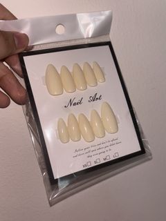 （分類：）位於 。 由 azurae 提交（商品編號 1452199650，圖片 1）。簡介： 。