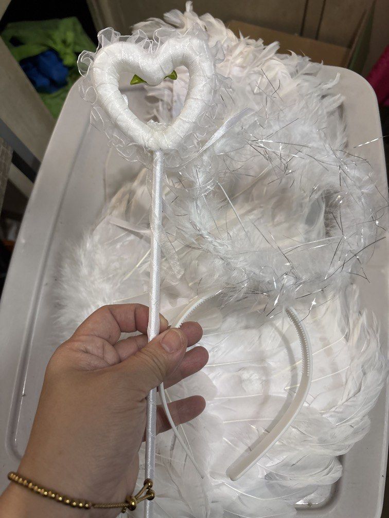 Angel wings (wings only) costume (Category: Sets or Coordinates) located in Manila. Submitted by vintageaccessories (Listing ID 1452135724, Image 1). Description: .
