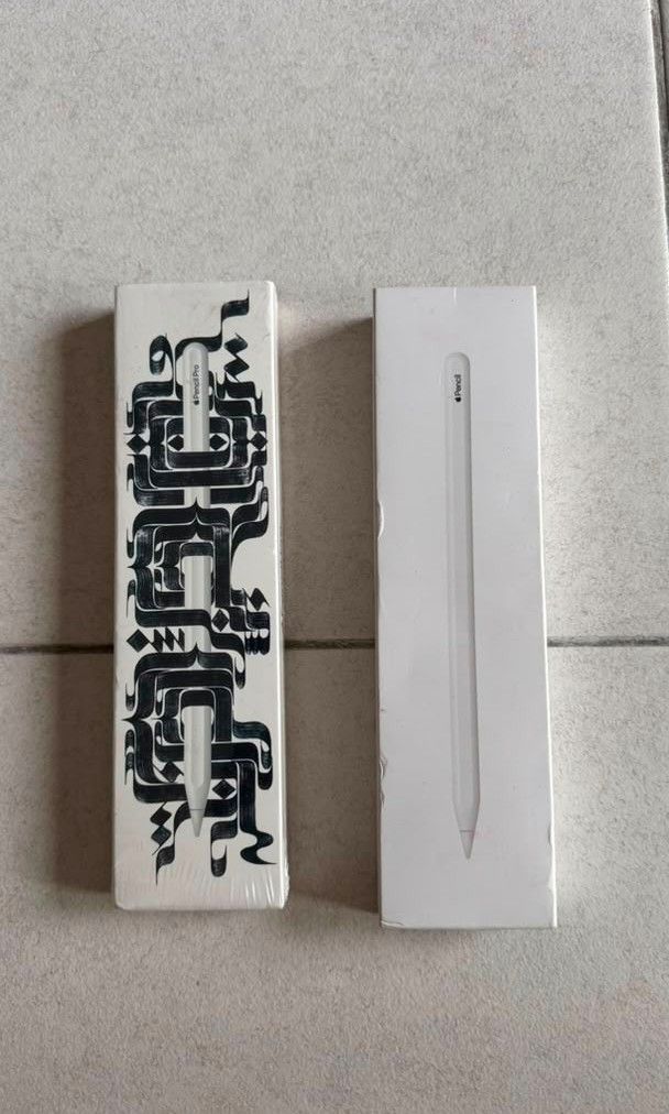 Apple Boxes Empty (Category: Other Gadgets) located in Kuala Lumpur. Submitted by musheila_95 (Listing ID 1452300946, Image 2). Description: All Empty boxes RM30 for each.
