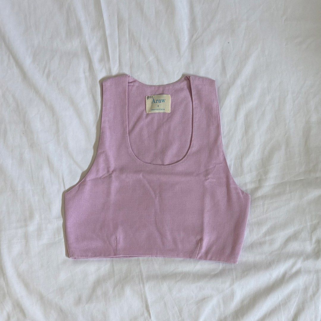 Araw the Line Melfi Top (Category: Sleeveless) located in Quezon City. Submitted by desegundamano.ph (Listing ID 1452304481, Image 1). Description: 🧺 PLEASE READ “ABOUT” AND DESCRIPTION BEFORE PURCHASING Araw the Line Melfi top in Lilac ☼ item details ➜ size: s (fits xs-m frames) ➜ condition: good ➜ rfs: need funds NOTE: since this is a preloved item, do not purchase if sensitive ✖️ no additional photos/when worn ☑️ offer asking price for immedi