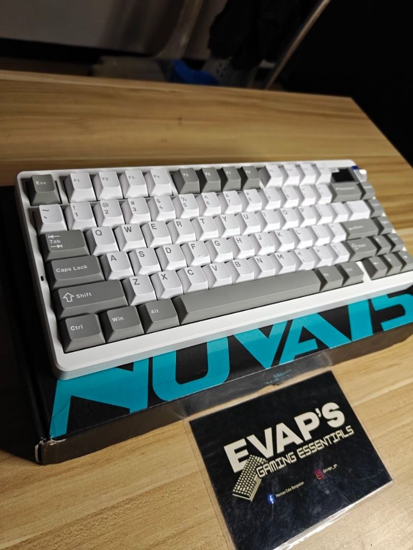 Aula Nova75 - White/Gray (Category: Computer Keyboard) located in Bugallon. Submitted by evaps_gm (Listing ID 1452241205, Image 3). Description: FOR SALE! (NEW RESTOCK) Aula Nova75 - White/Gray Price: ₱2,395 (₱5,989 SRP) SPECS: • Metal Back Panel • 1.14-inch LCD Display (Can display photo or GIF) • Star Vector Axis Switches • Detachable Battery Compartment Design • 75% Layout with 84 keys • Hot-swappable PCB • Tri-mode (BT/2.4G/USB-C) • RGB Light