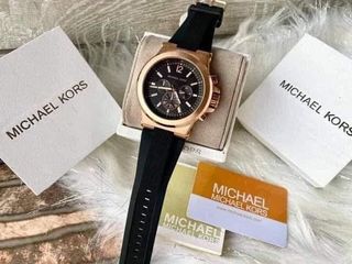 (Category: ) located in . Submitted by Authentic4Less_OLShop (Listing ID 1452246814, Image 1). Description: .
