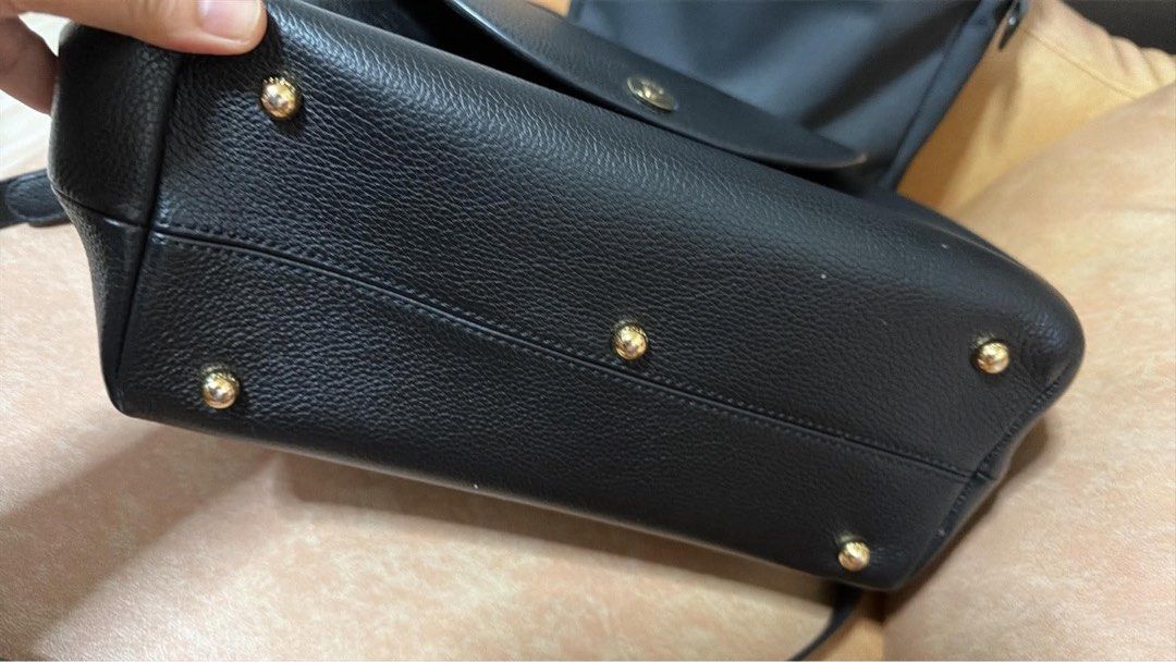Authentic polene (Category: Luxury Bags & Wallets) located in Angeles City. Submitted by luxuresbagsandaccessories (Listing ID 1452141510, Image 2). Description: With authentic dustbag .