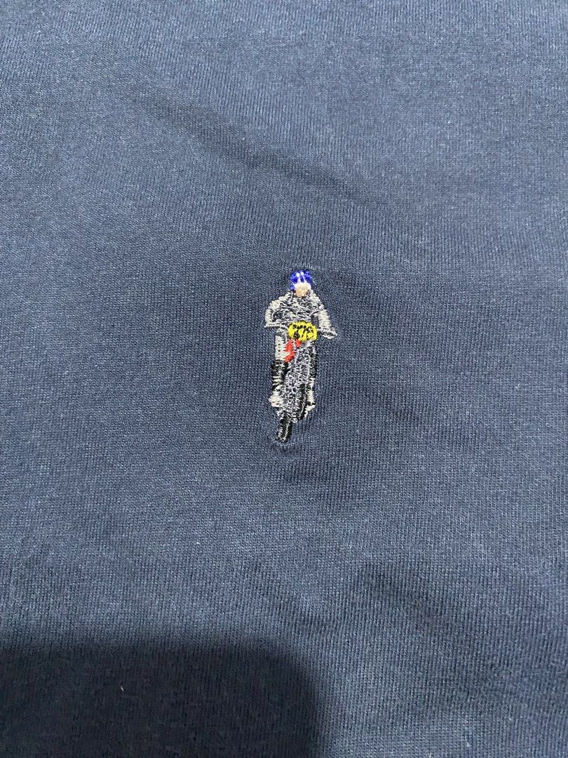 Barbour x Steve McQueen (Category: Tshirts & Polo Shirts ) located in Echague. Submitted by jake_rc (Listing ID 1452169711, Image 3). Description: Barbour x Steve McQueen Size Medium on tag Dimes 18.5 x 28 Excellent Price 750 plus SF.