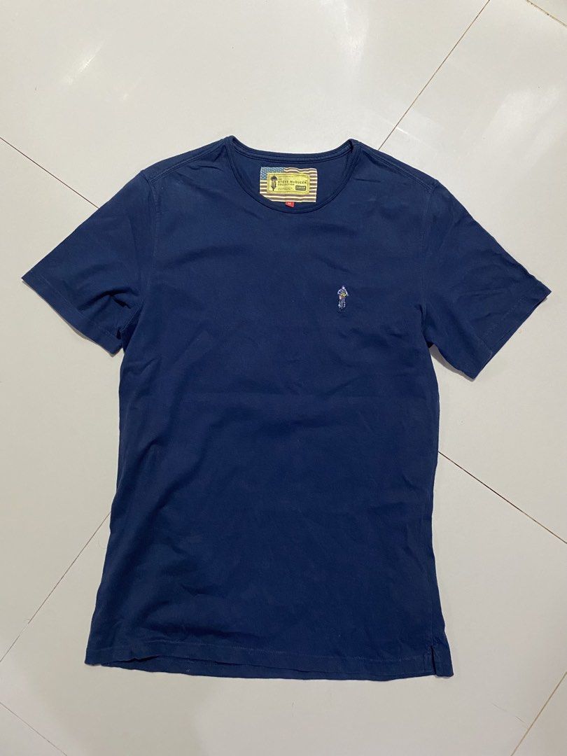 Barbour x Steve McQueen (Category: Tshirts & Polo Shirts ) located in Echague. Submitted by jake_rc (Listing ID 1452169711, Image 1). Description: Barbour x Steve McQueen Size Medium on tag Dimes 18.5 x 28 Excellent Price 750 plus SF.