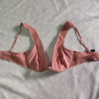 (Category: ) located in . Submitted by ernie.thing (Listing ID 1452192058, Image 1). Description: .